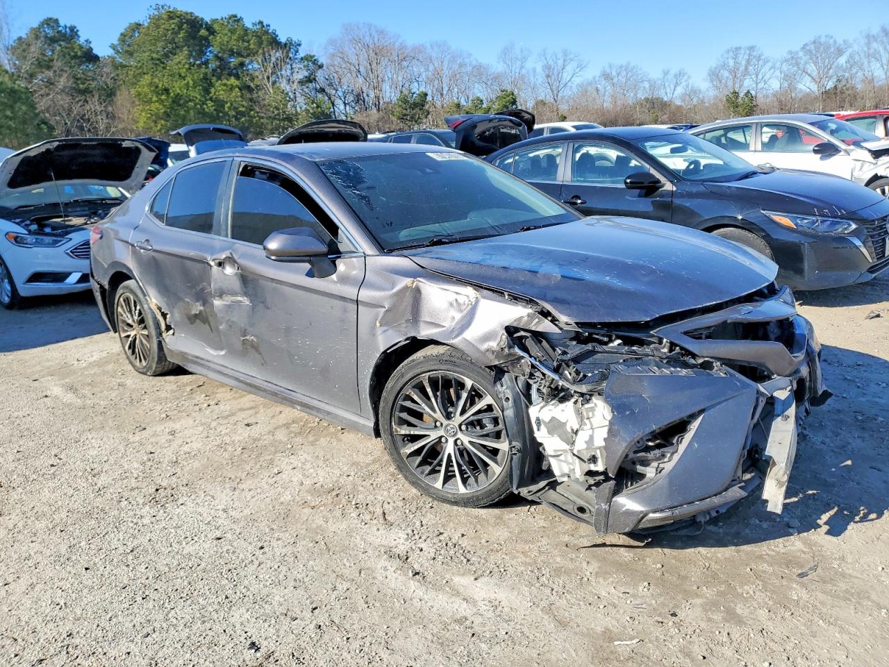 2020 TOYOTA CAMRY SE photo 7