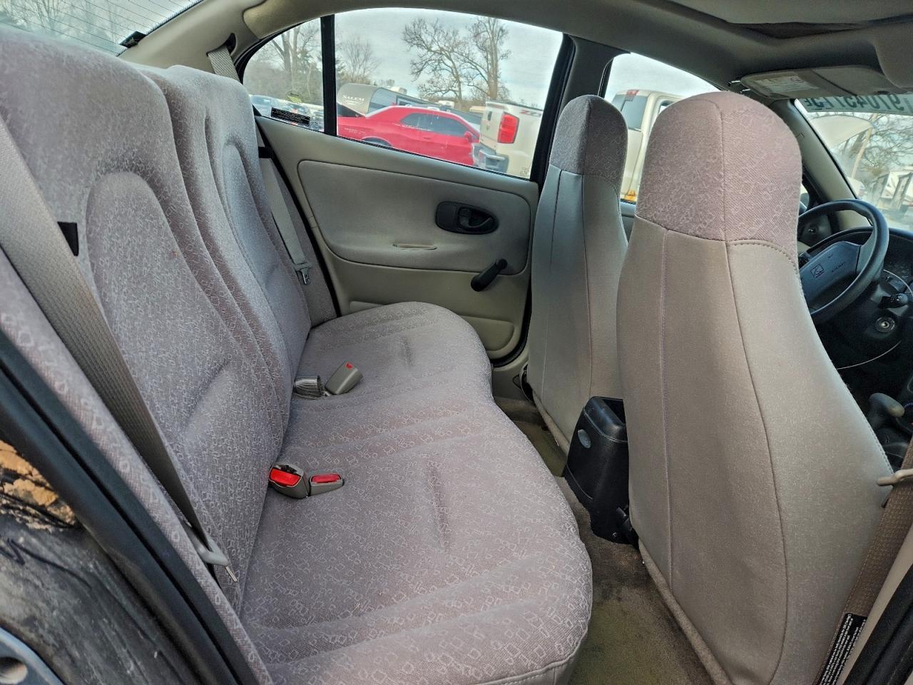 2002 SATURN SL1 photo 28