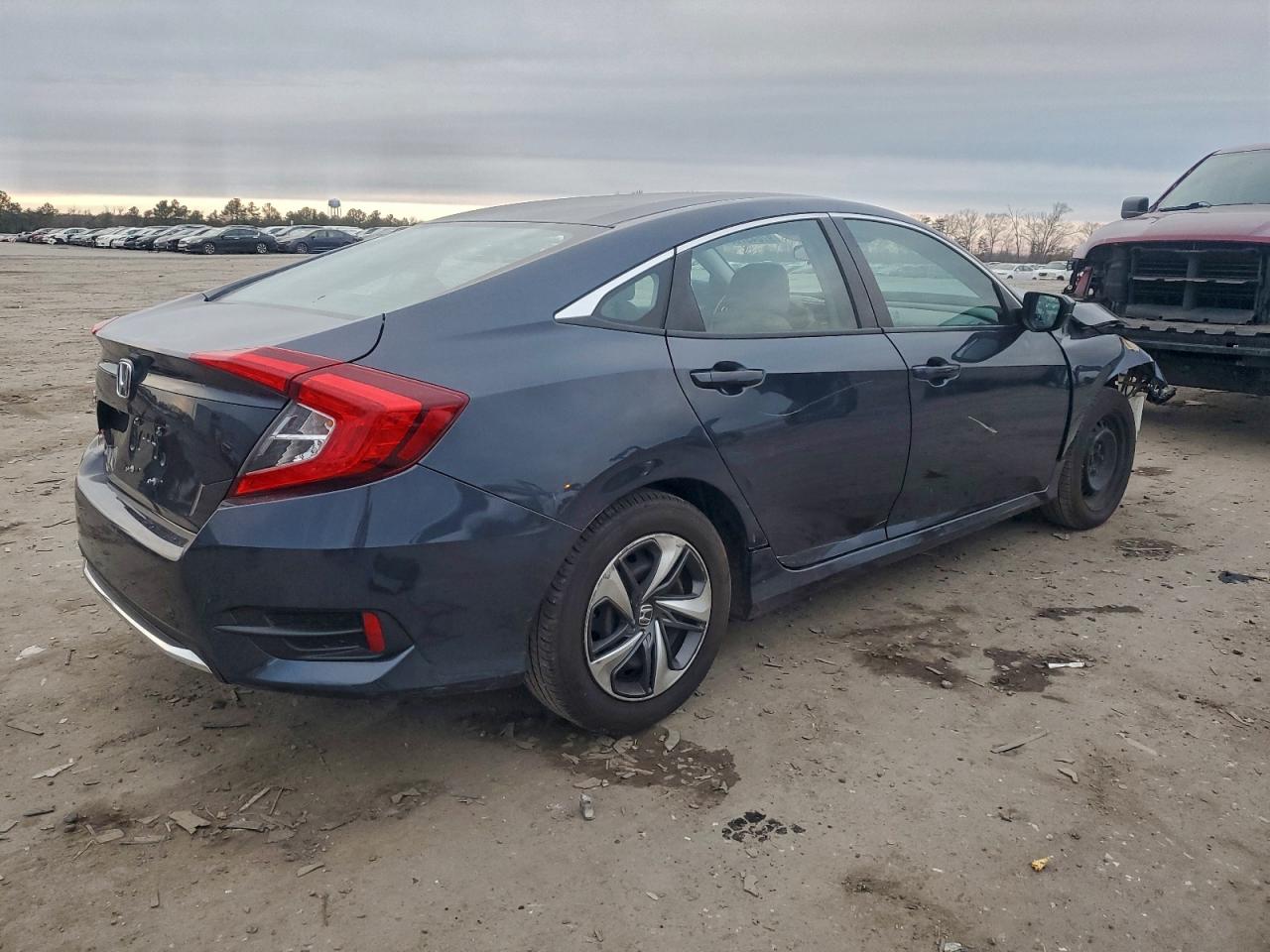 2020 HONDA CIVIC LX photo 7