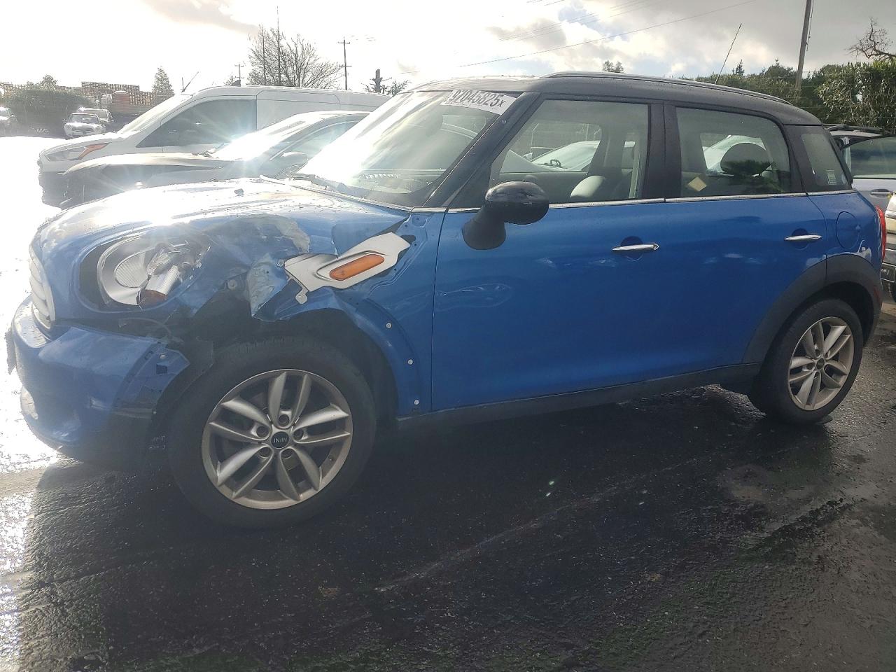 2011 MINI COOPER