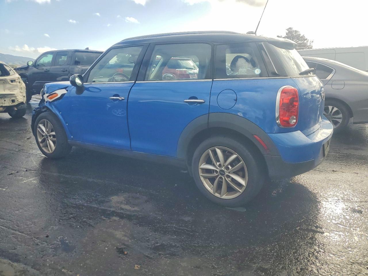 2011 MINI COOPER COUNTRYMAN photo 3