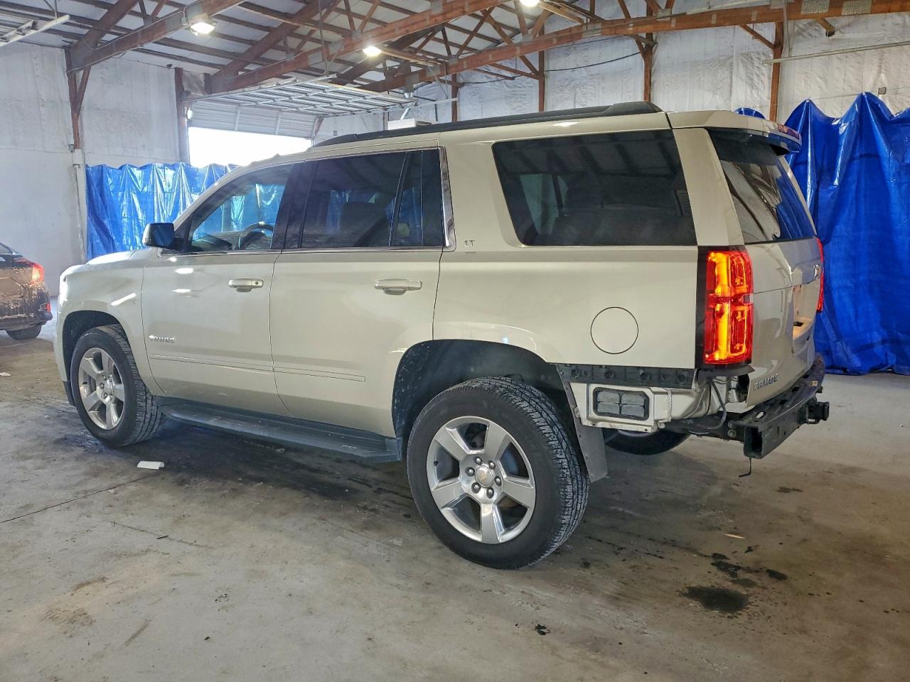 2016 CHEVROLET TAHOE K1500 LT photo 3