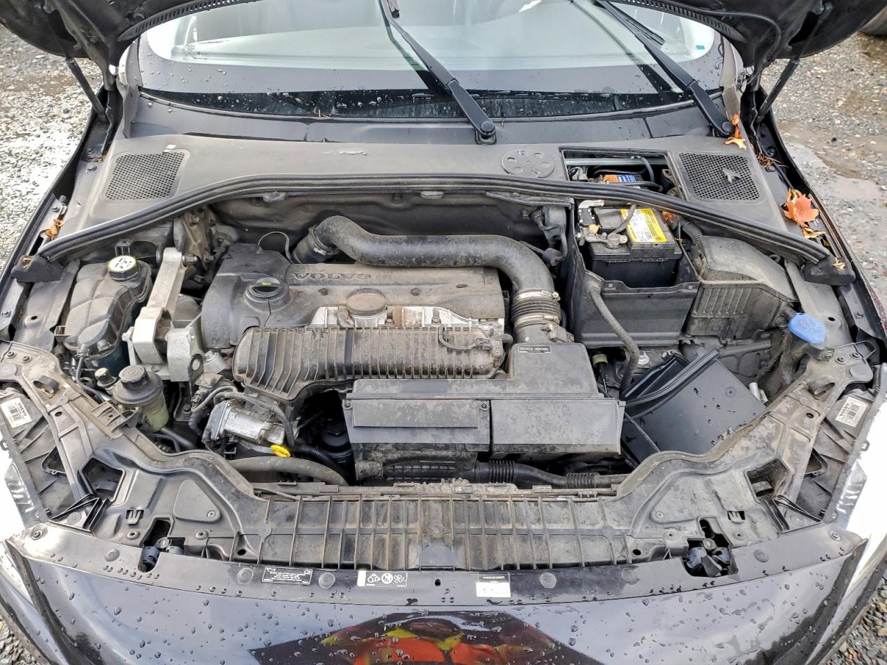 2014 VOLVO S60 T5 photo 31