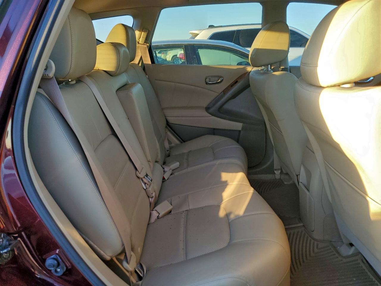 2014 NISSAN MURANO S photo 19