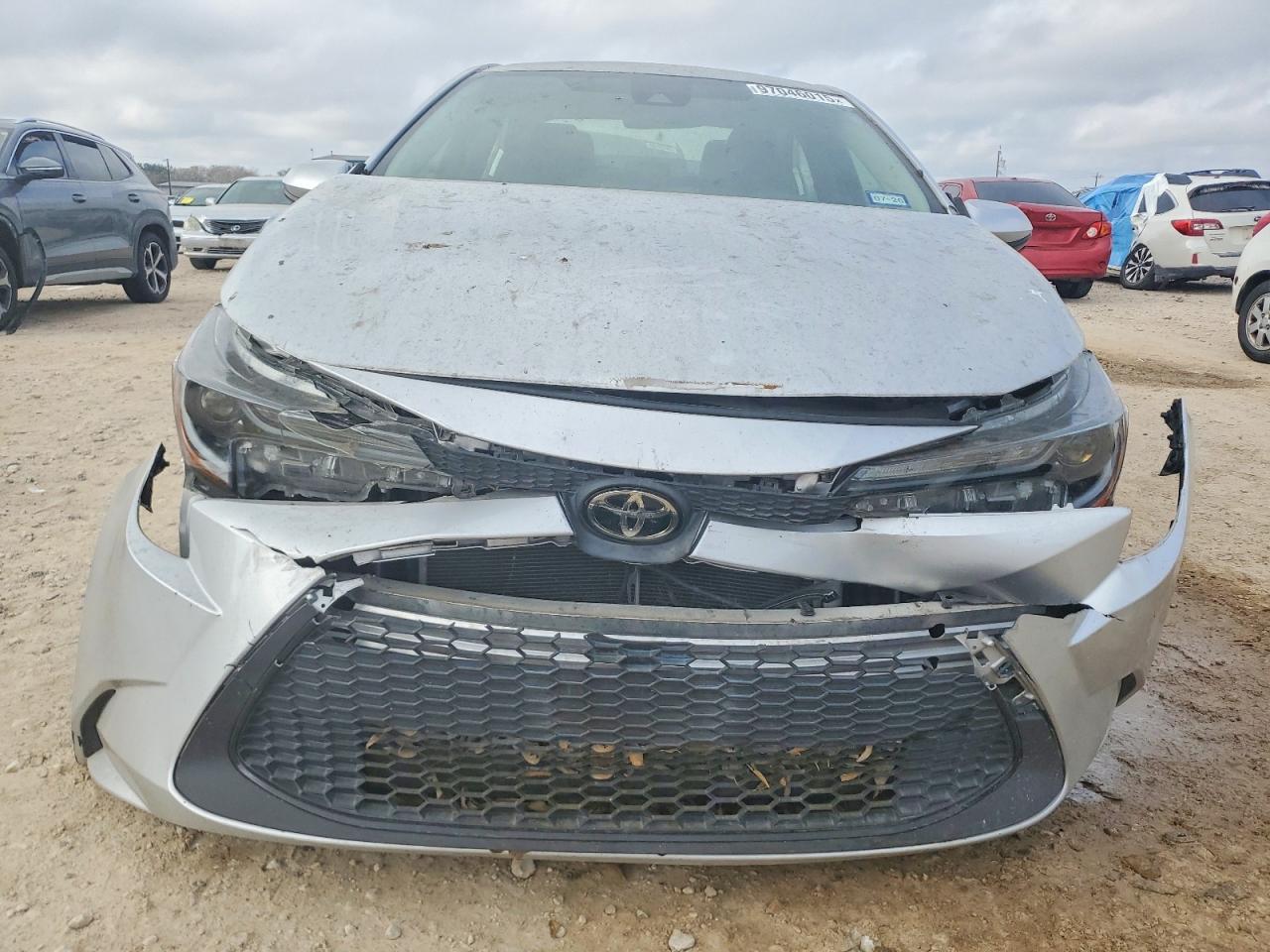 2020 TOYOTA COROLLA LE photo 5