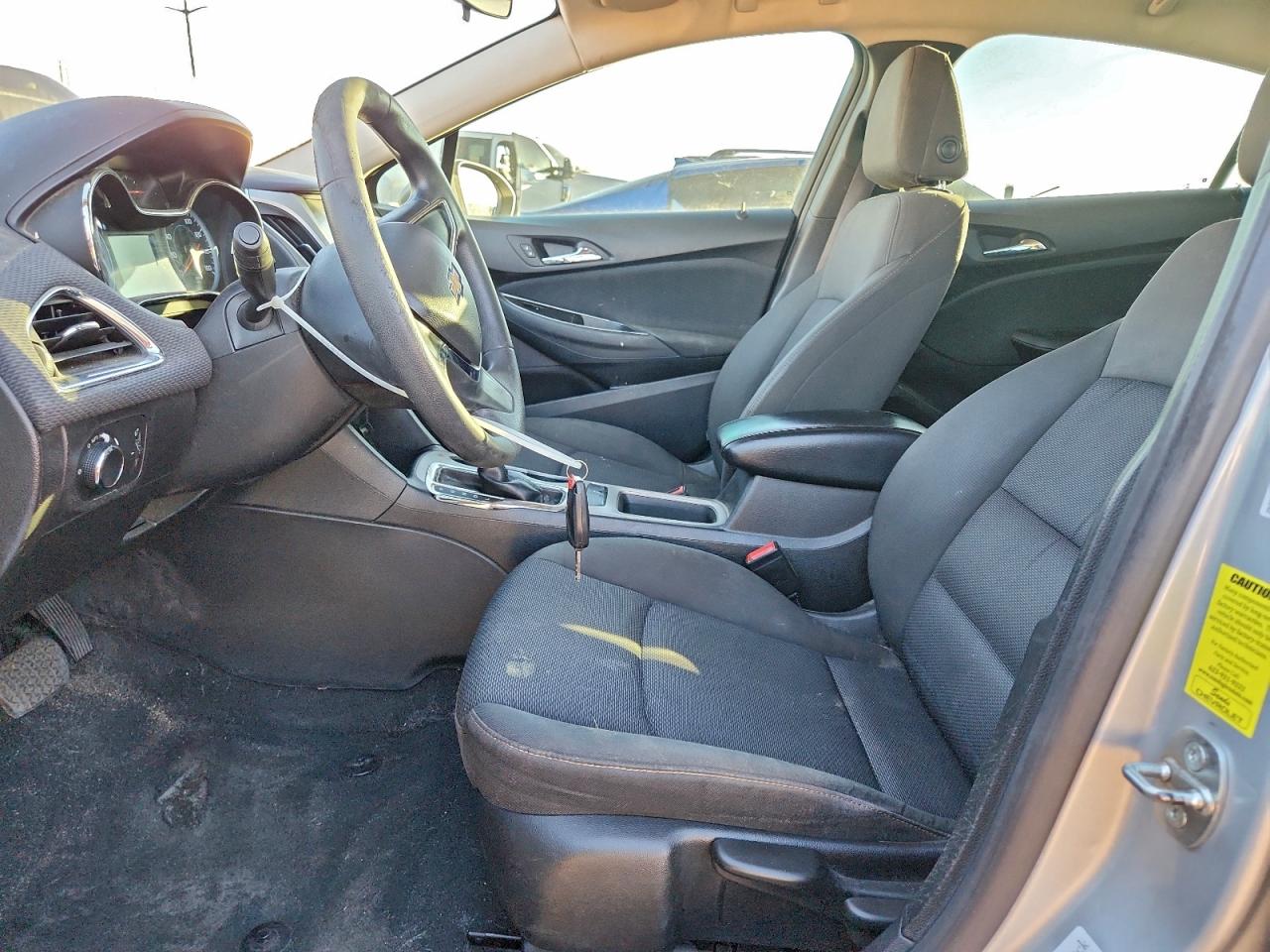 2016 CHEVROLET CRUZE LS photo 13