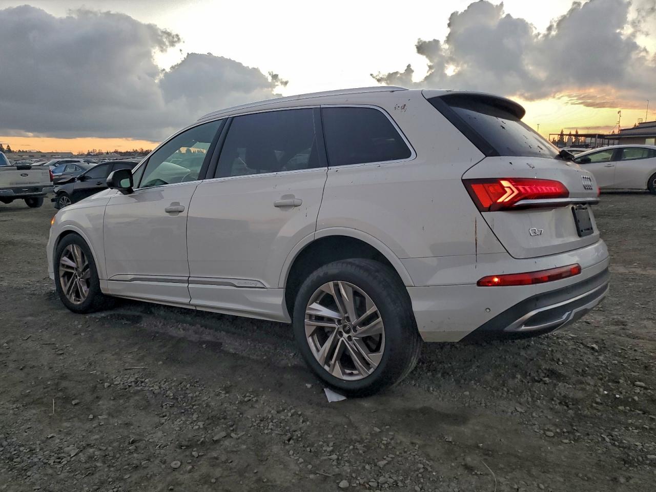 2021 AUDI Q7 PREMIUM PLUS photo 2