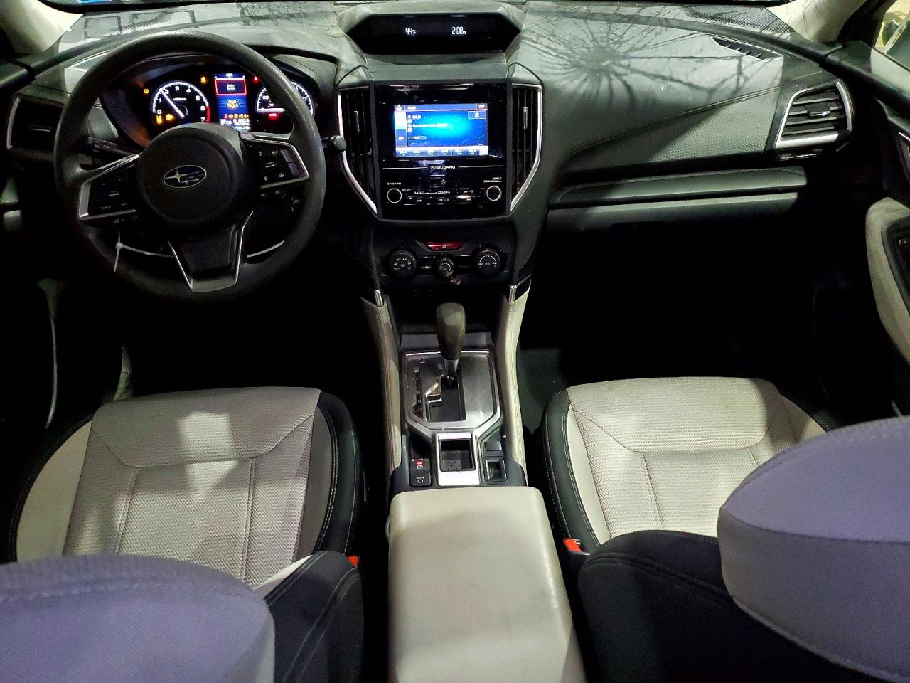2024 SUBARU FORESTER photo 8