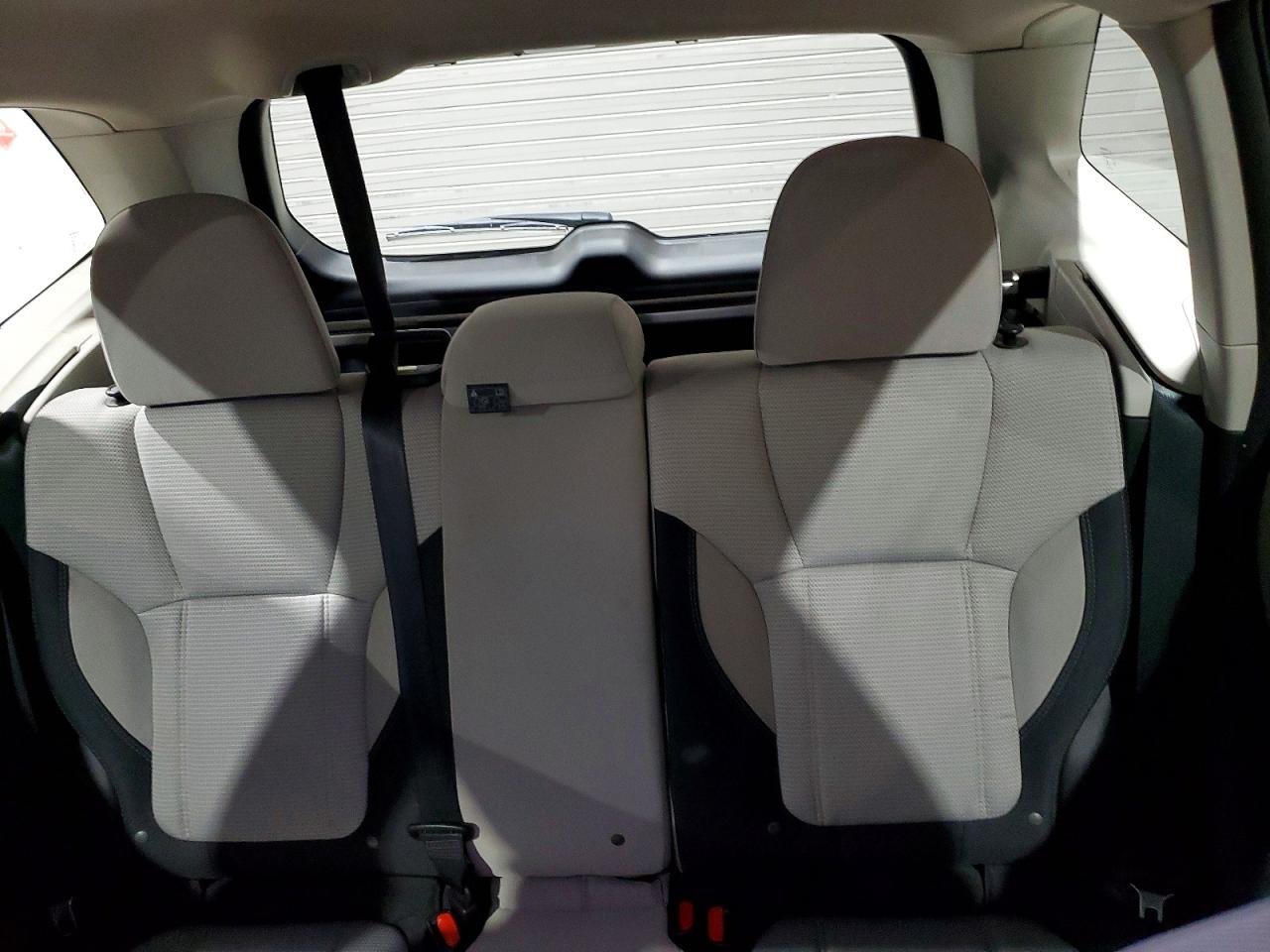 2024 SUBARU FORESTER photo 10