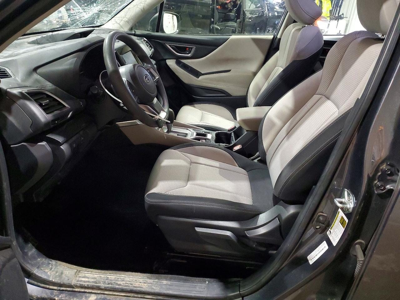 2024 SUBARU FORESTER photo 7