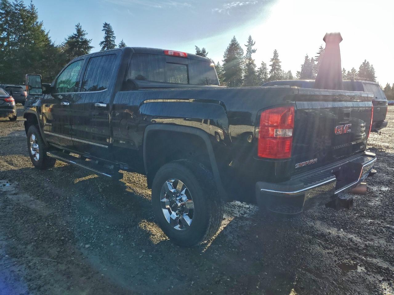 2019 GMC SIERRA K2500 SLT photo 4