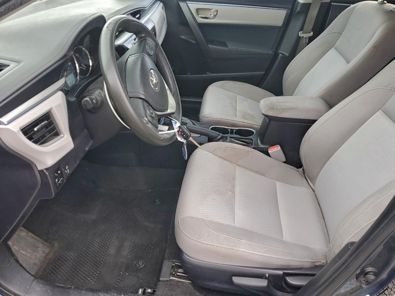 2016 TOYOTA COROLLA L photo 13