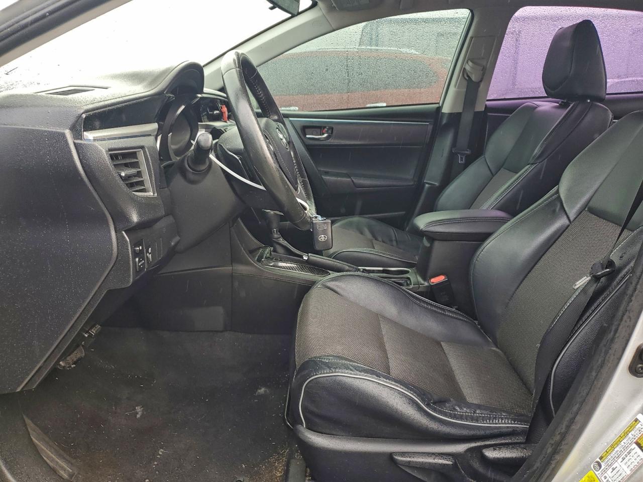 2014 TOYOTA COROLLA L photo 7