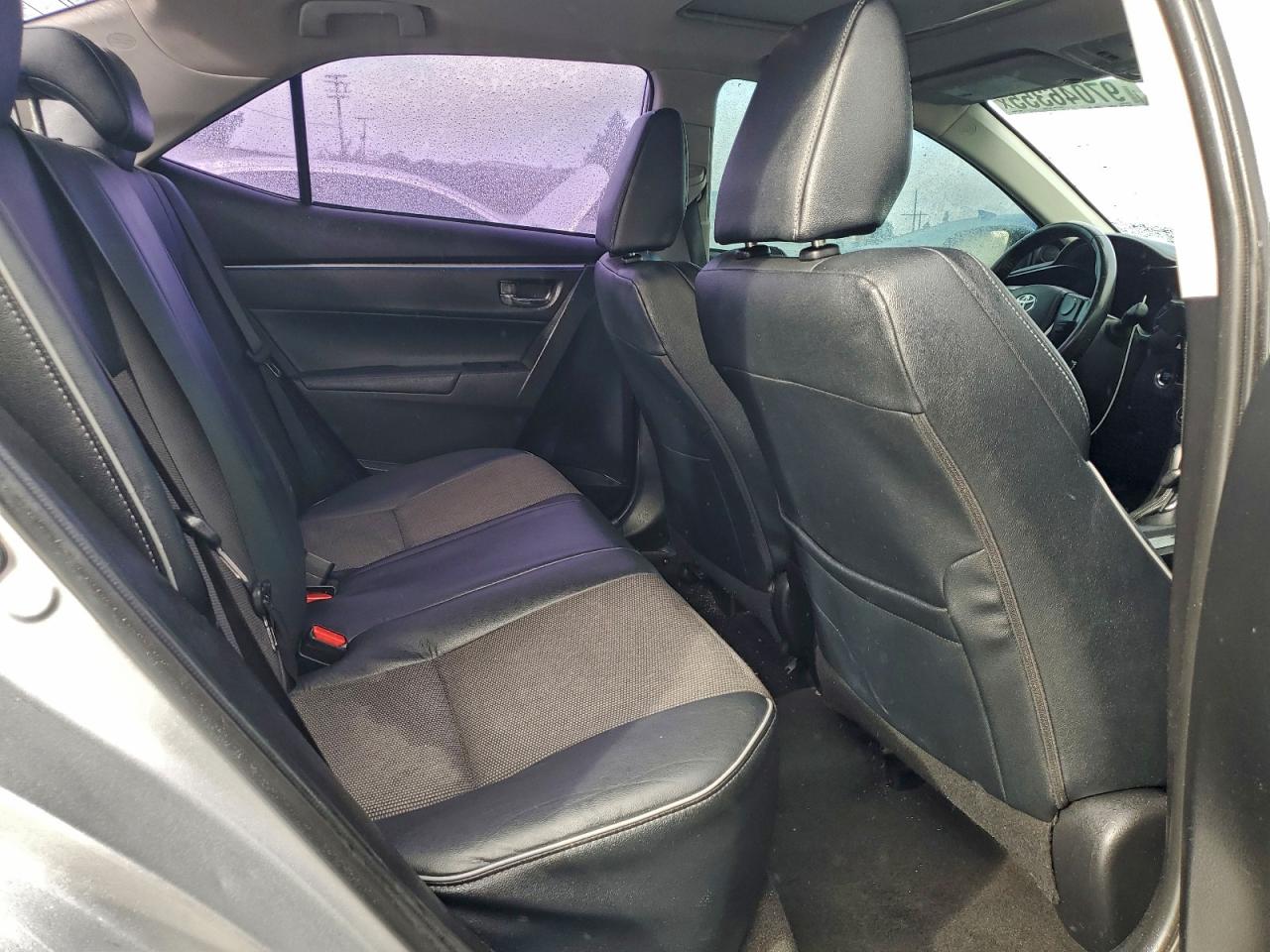 2014 TOYOTA COROLLA L photo 10