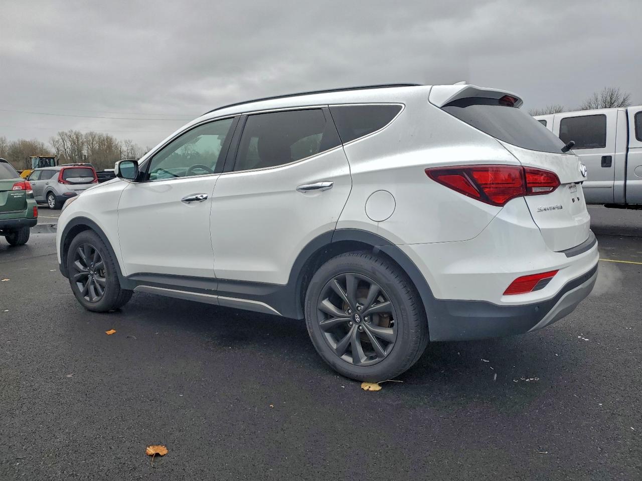 2018 HYUNDAI SANTA FE SPORT photo 2