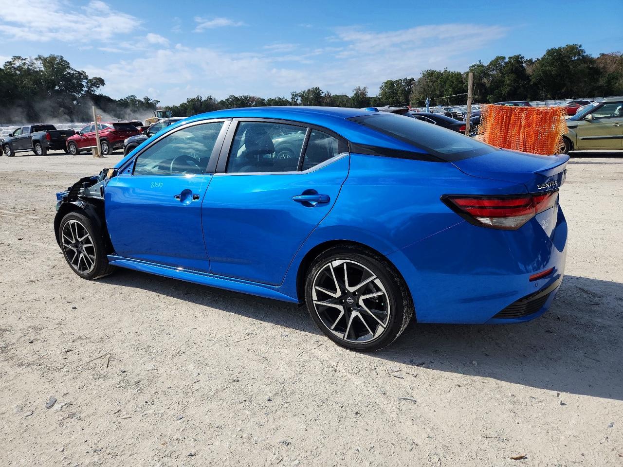 2024 NISSAN SENTRA SR photo 2