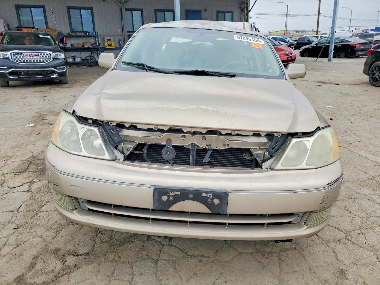 2003 TOYOTA AVALON XL photo 5