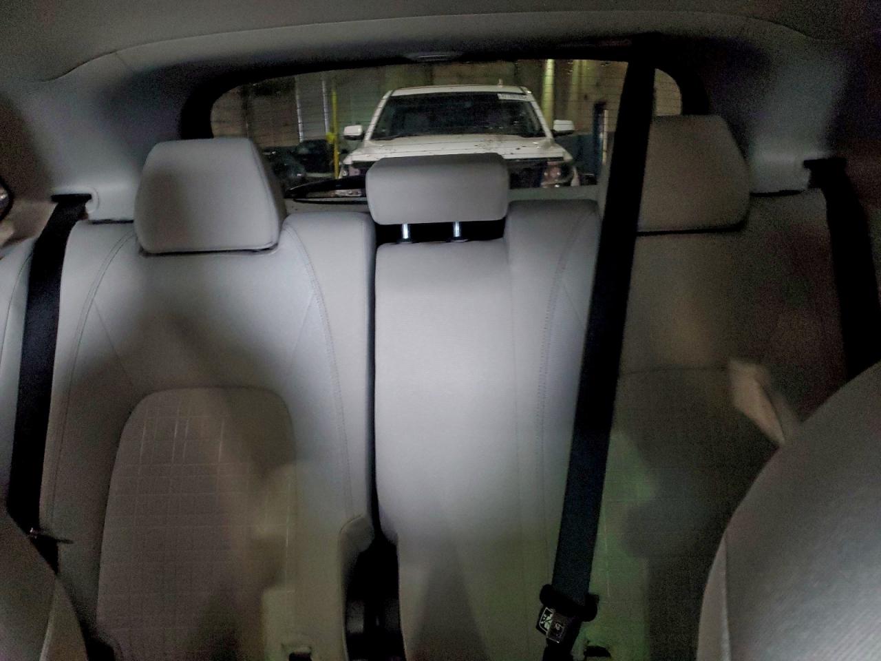 2024 HONDA HR-V LX photo 10