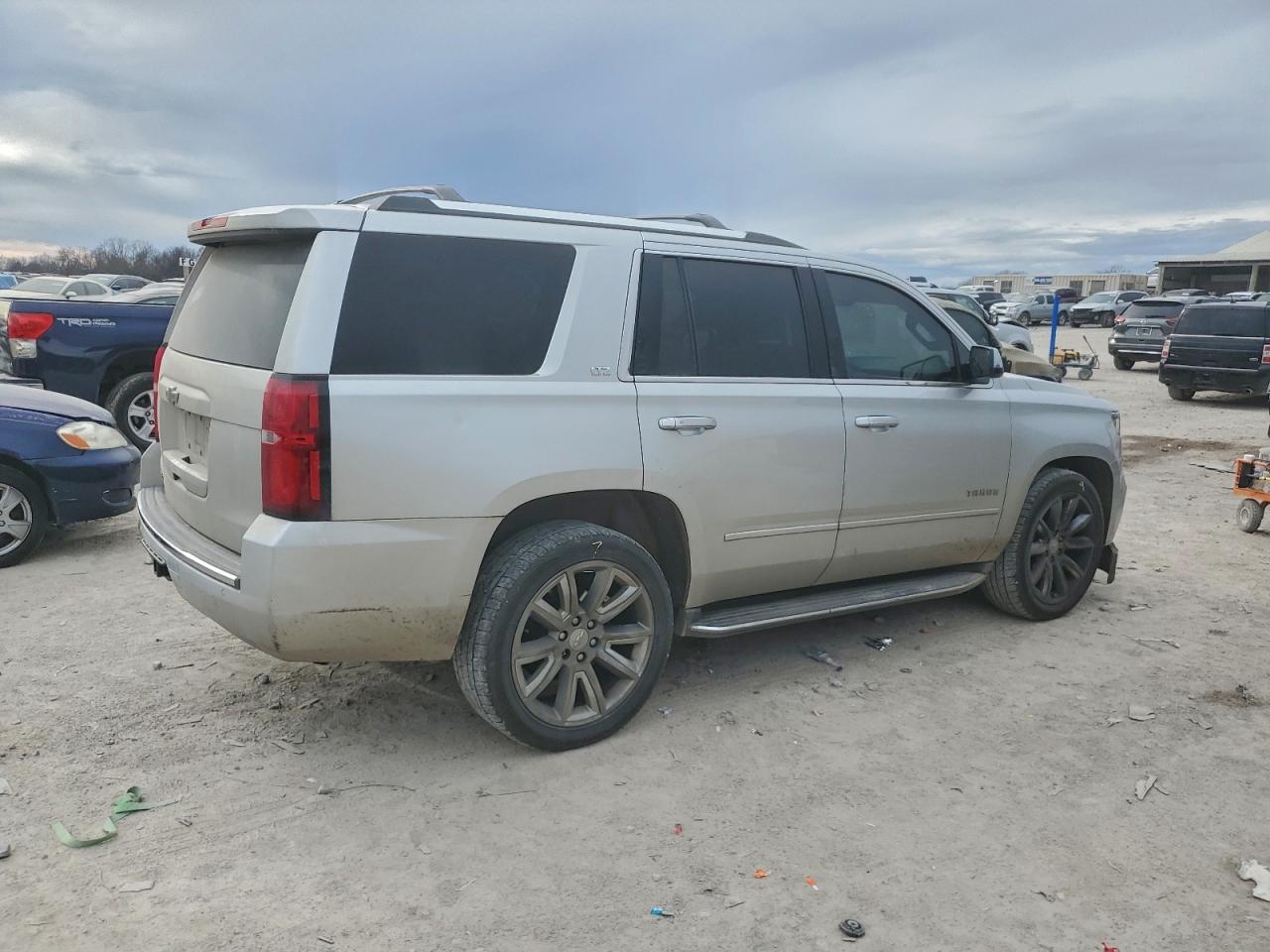 2015 CHEVROLET TAHOE K1500 LTZ photo 3