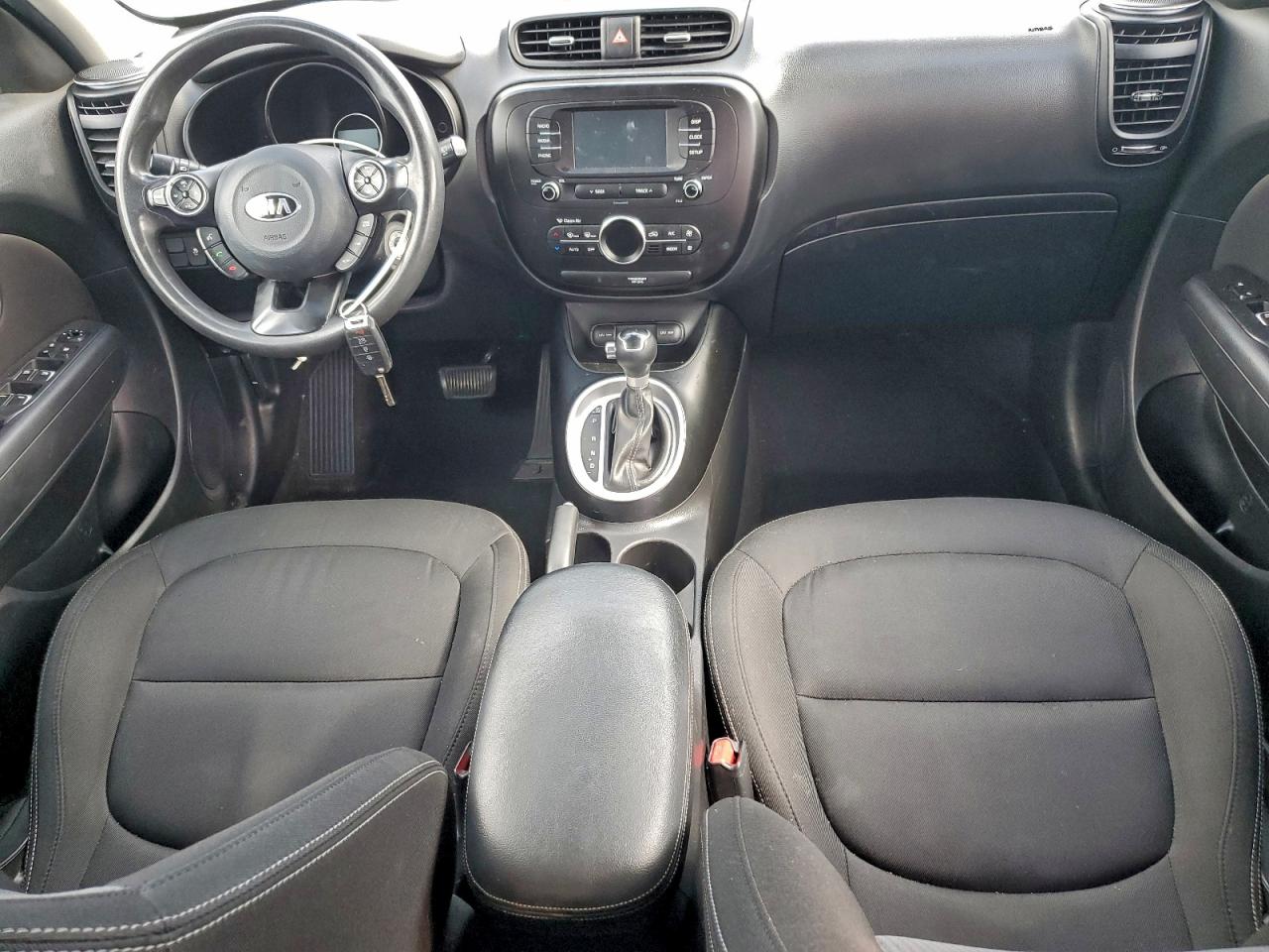 2017 KIA SOUL + photo 8