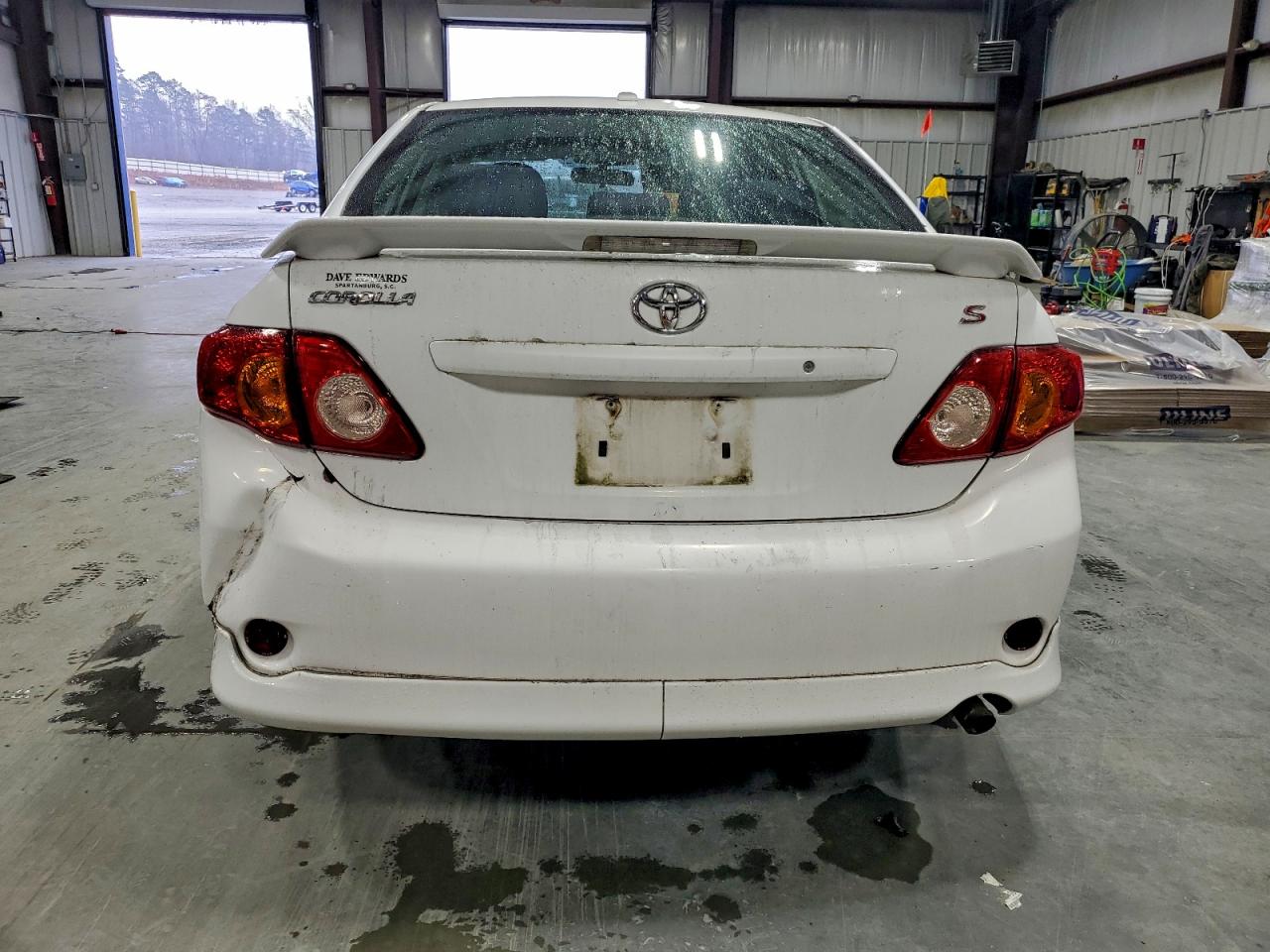 2010 TOYOTA COROLLA BASE photo 6