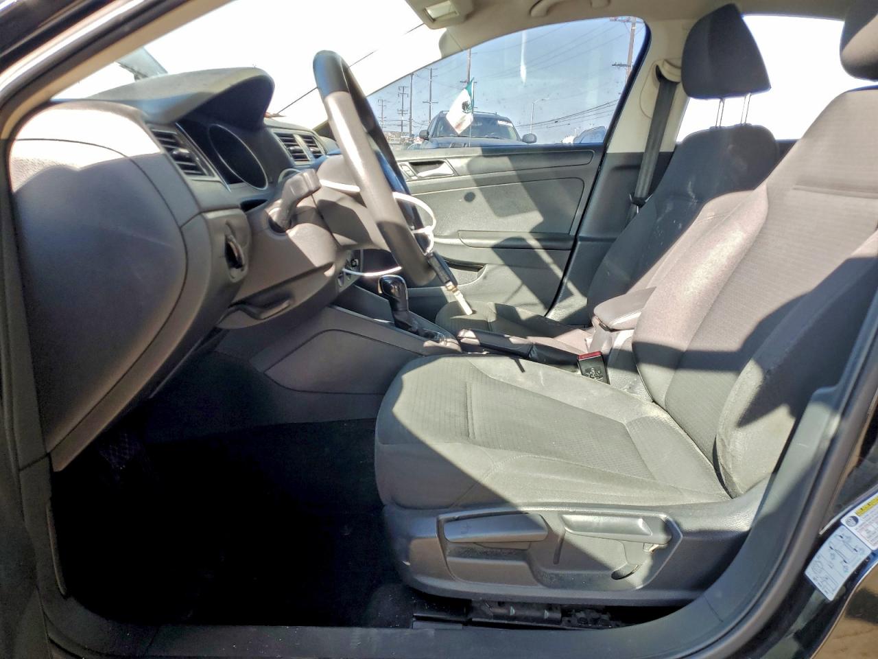 2016 VOLKSWAGEN JETTA S photo 13