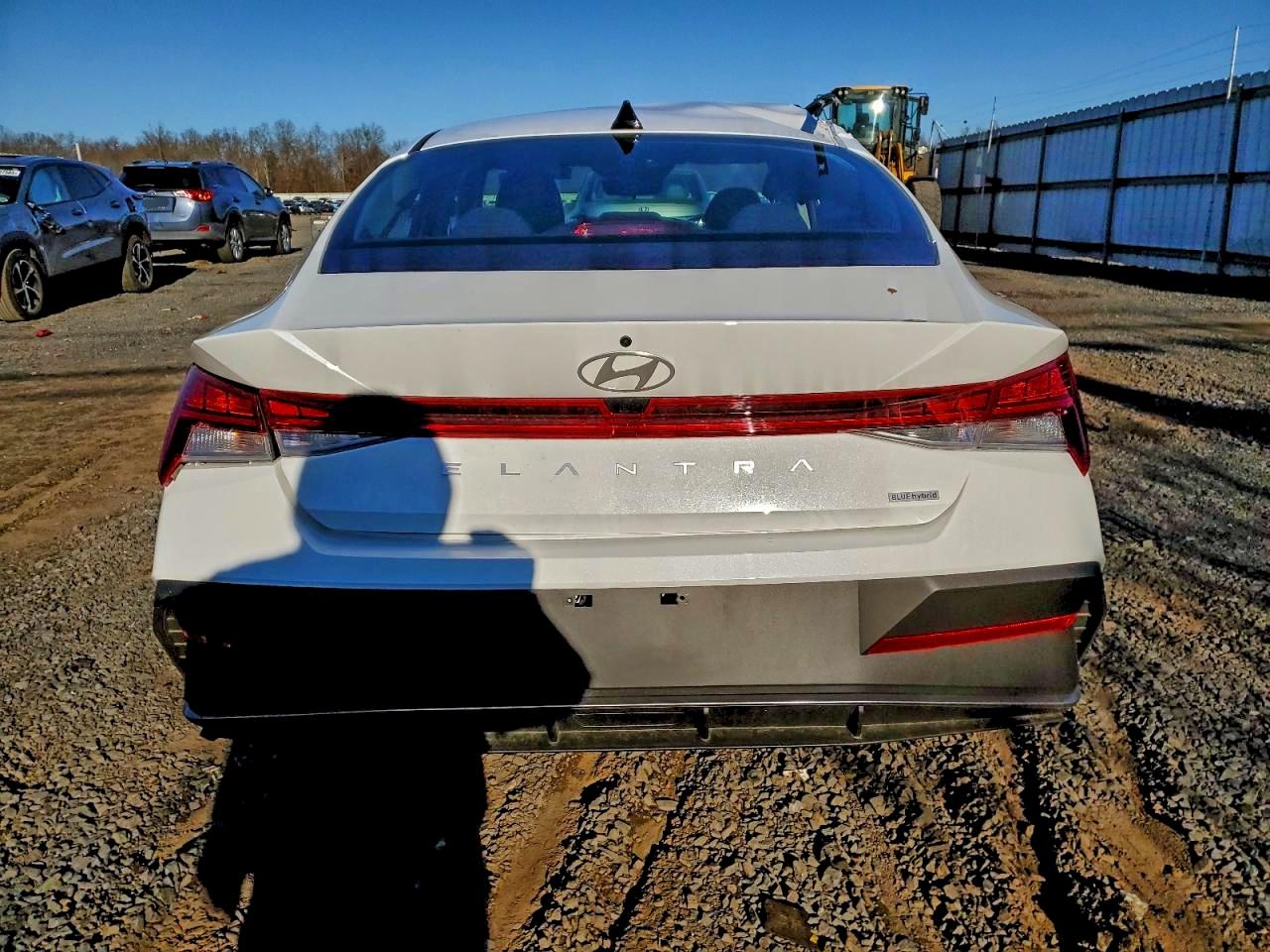 2025 HYUNDAI ELANTRA BLUE photo 21