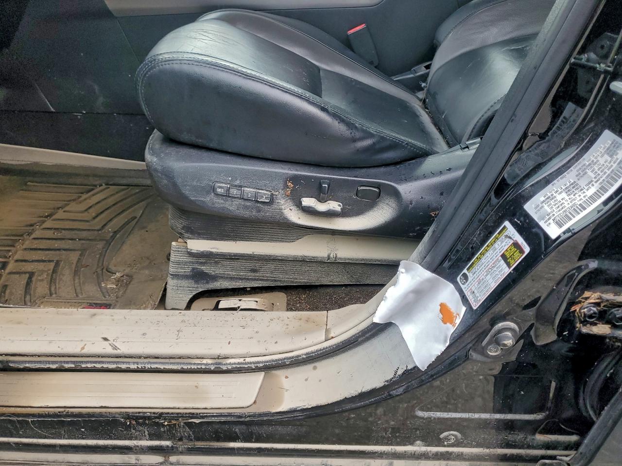 2011 MAZDA CX-9 photo 25