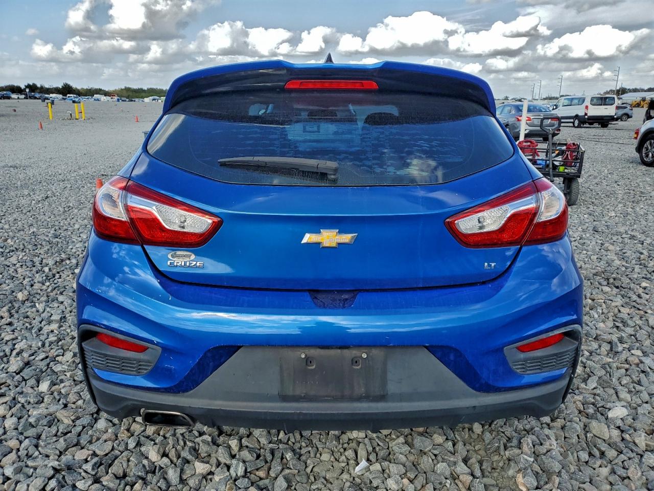 2017 CHEVROLET CRUZE LT photo 16