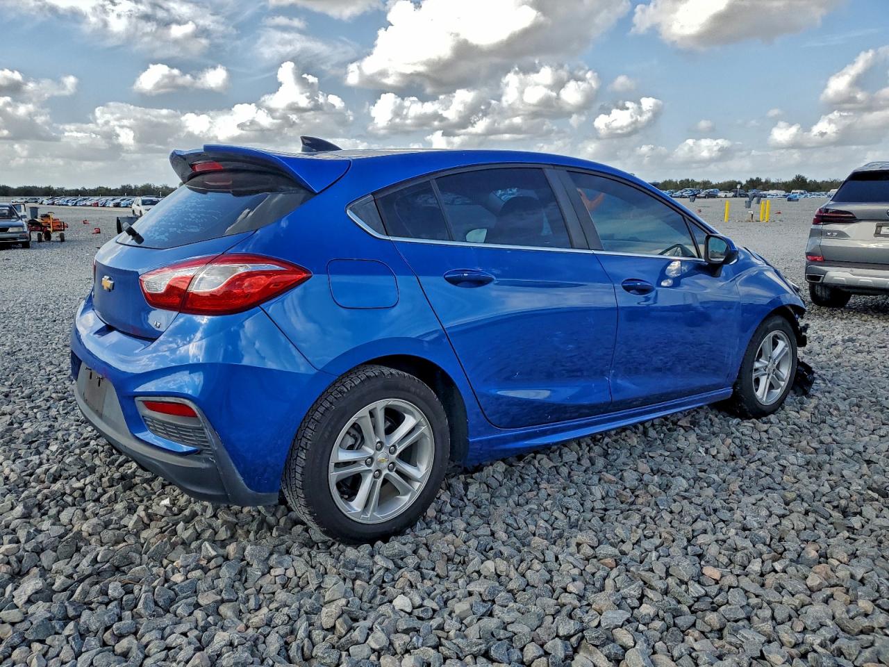 2017 CHEVROLET CRUZE LT photo 7