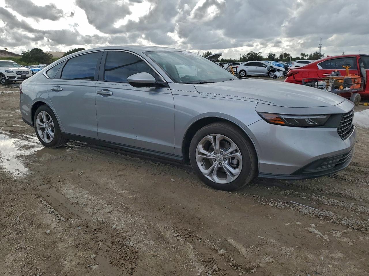 2025 HONDA ACCORD LX photo 10