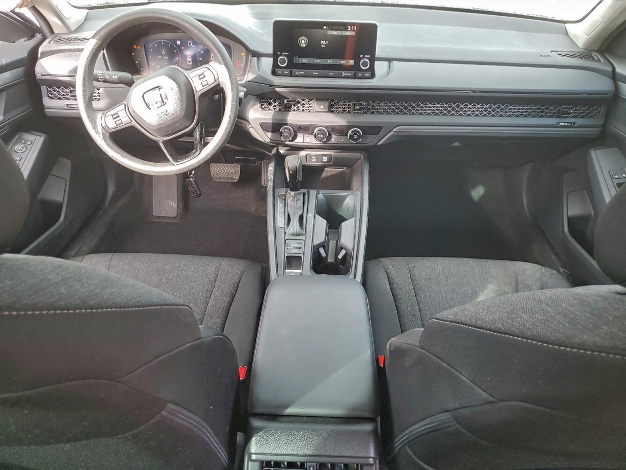 2025 HONDA ACCORD LX photo 22