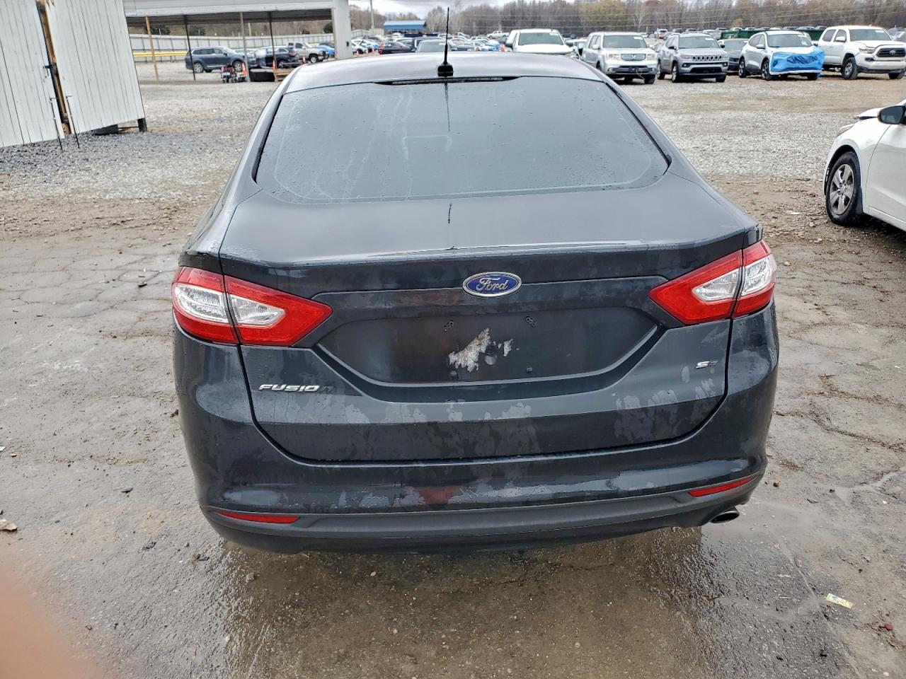 2014 FORD FUSION SE photo 16