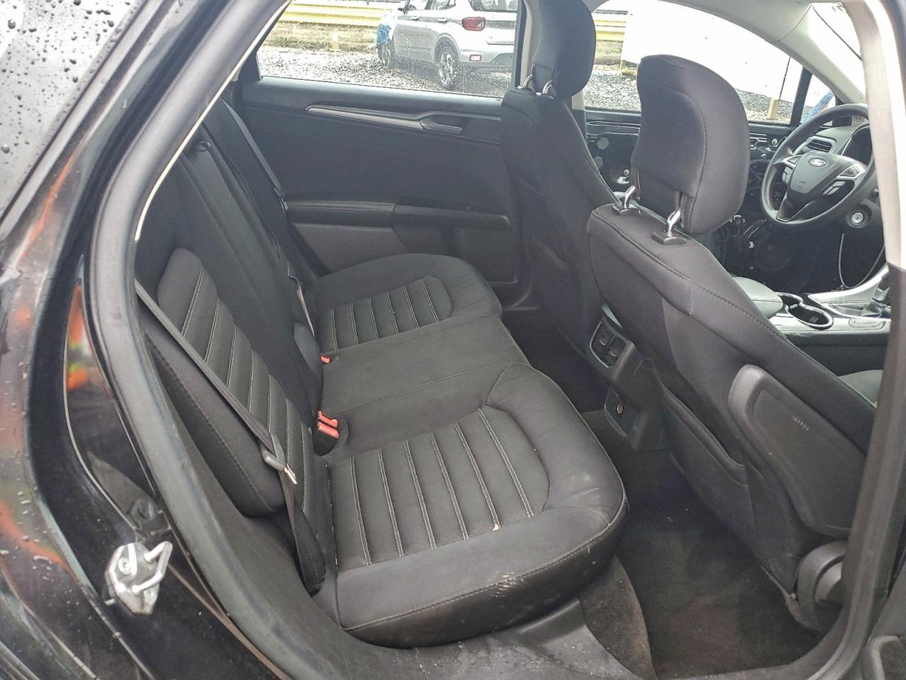 2014 FORD FUSION SE photo 28