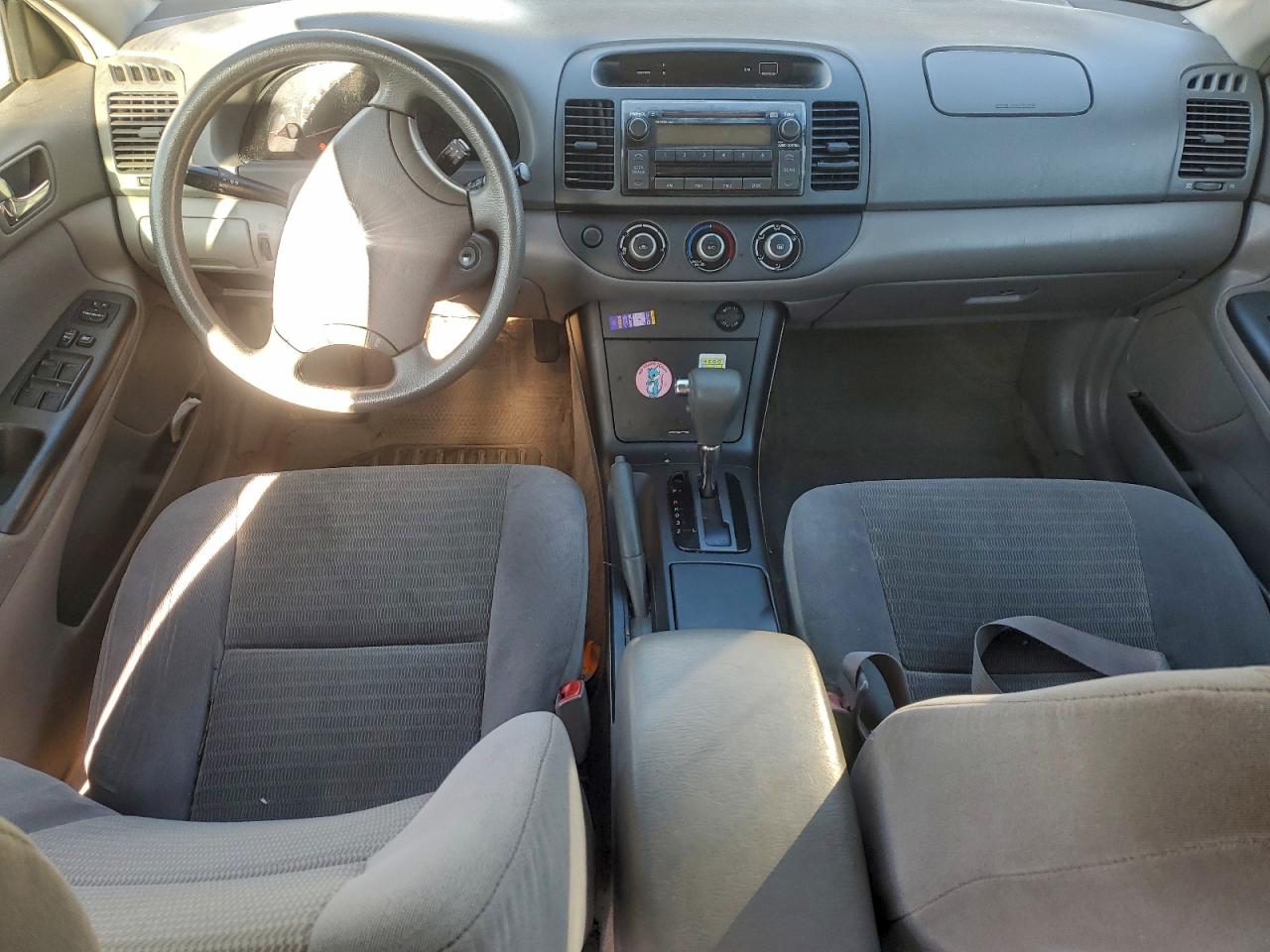 2006 TOYOTA CAMRY LE photo 29