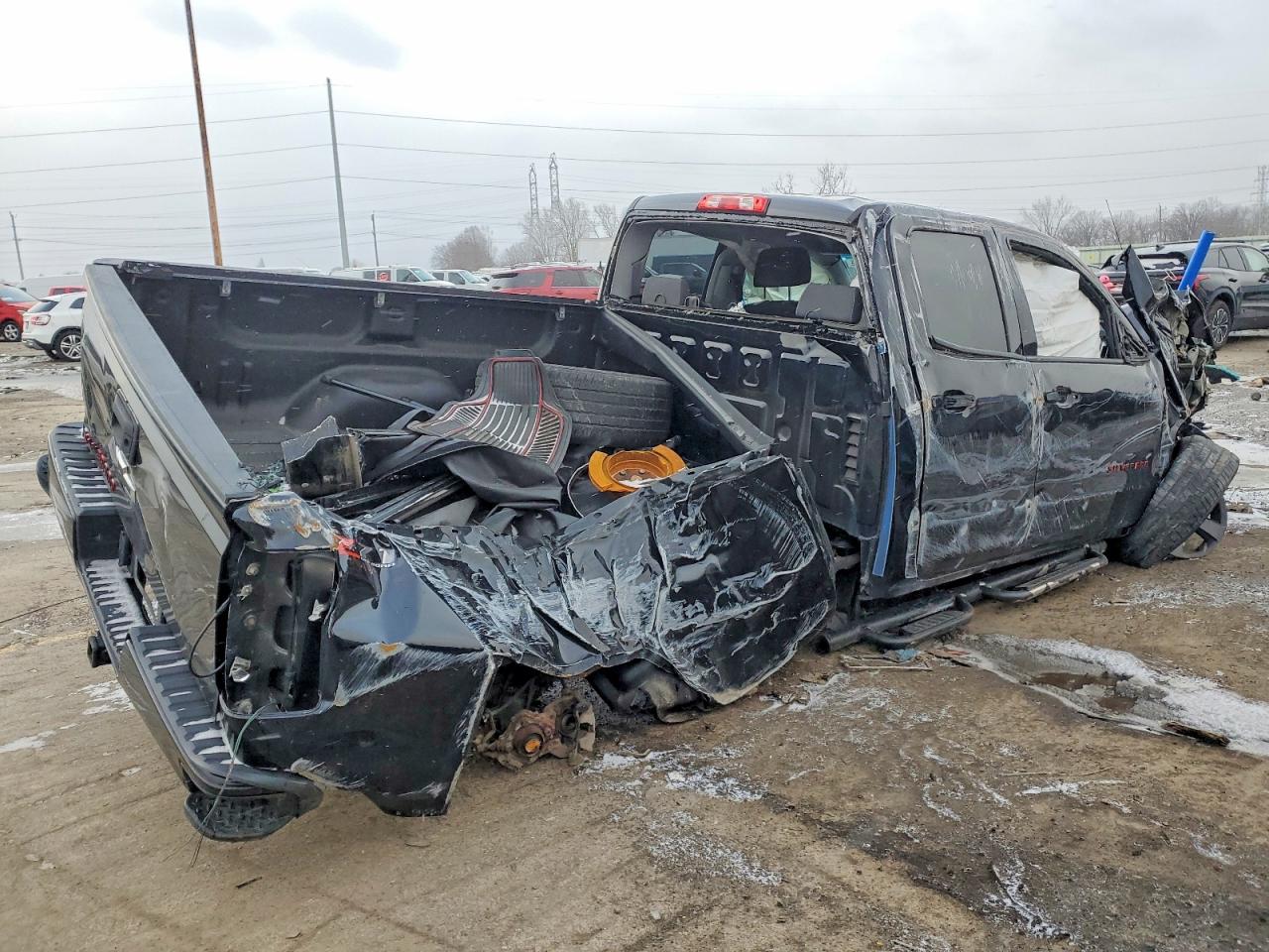 2018 CHEVROLET SILVERADO K1500 LT photo 3