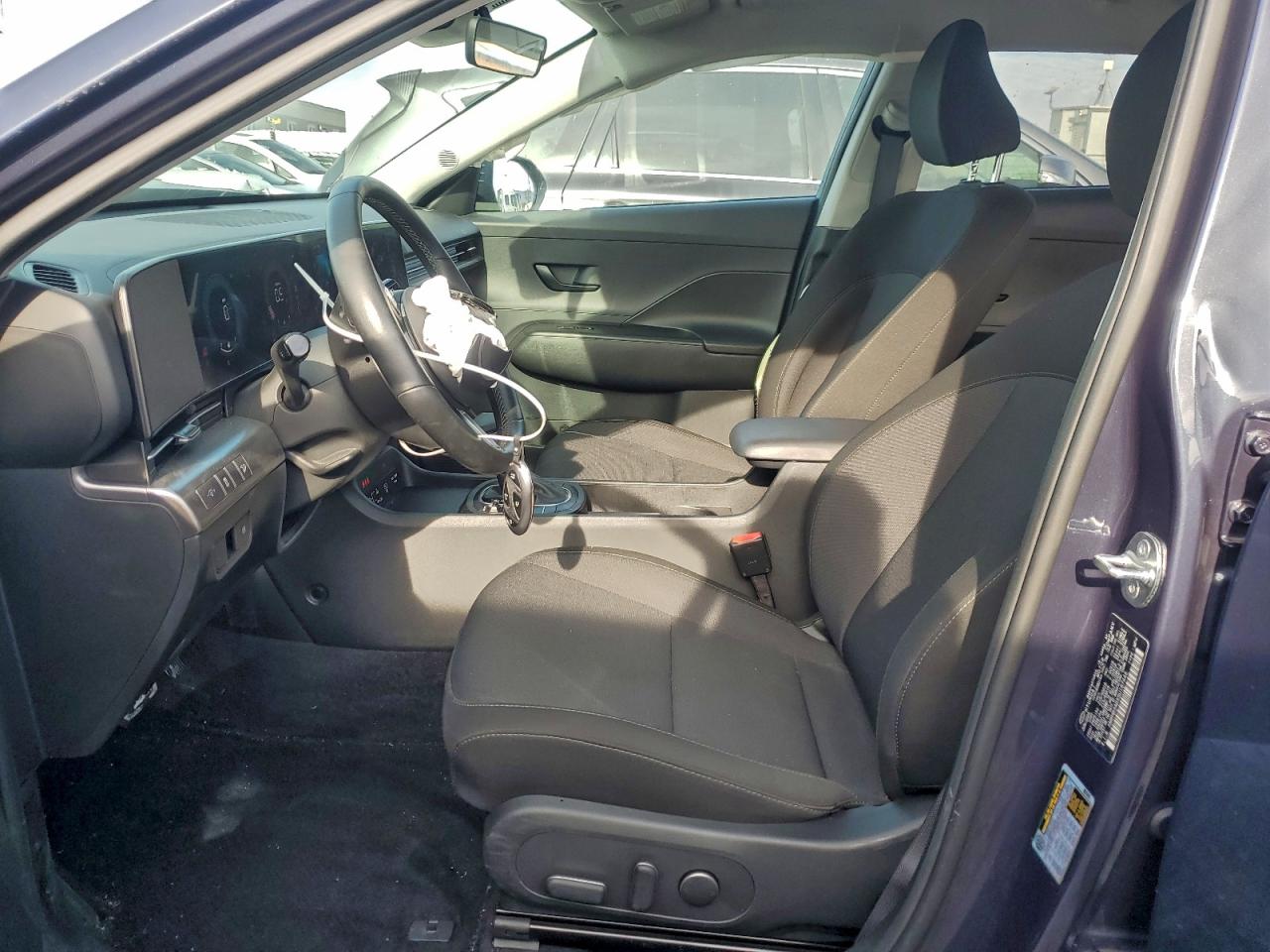 2025 HYUNDAI KONA SEL photo 7