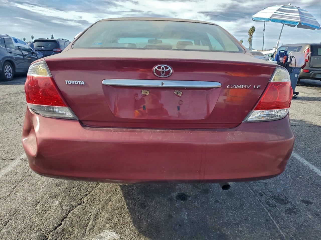 2006 TOYOTA CAMRY LE photo 6