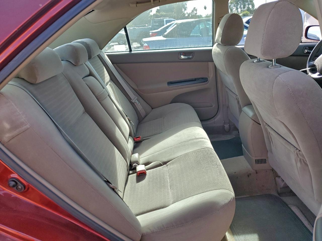 2006 TOYOTA CAMRY LE photo 10
