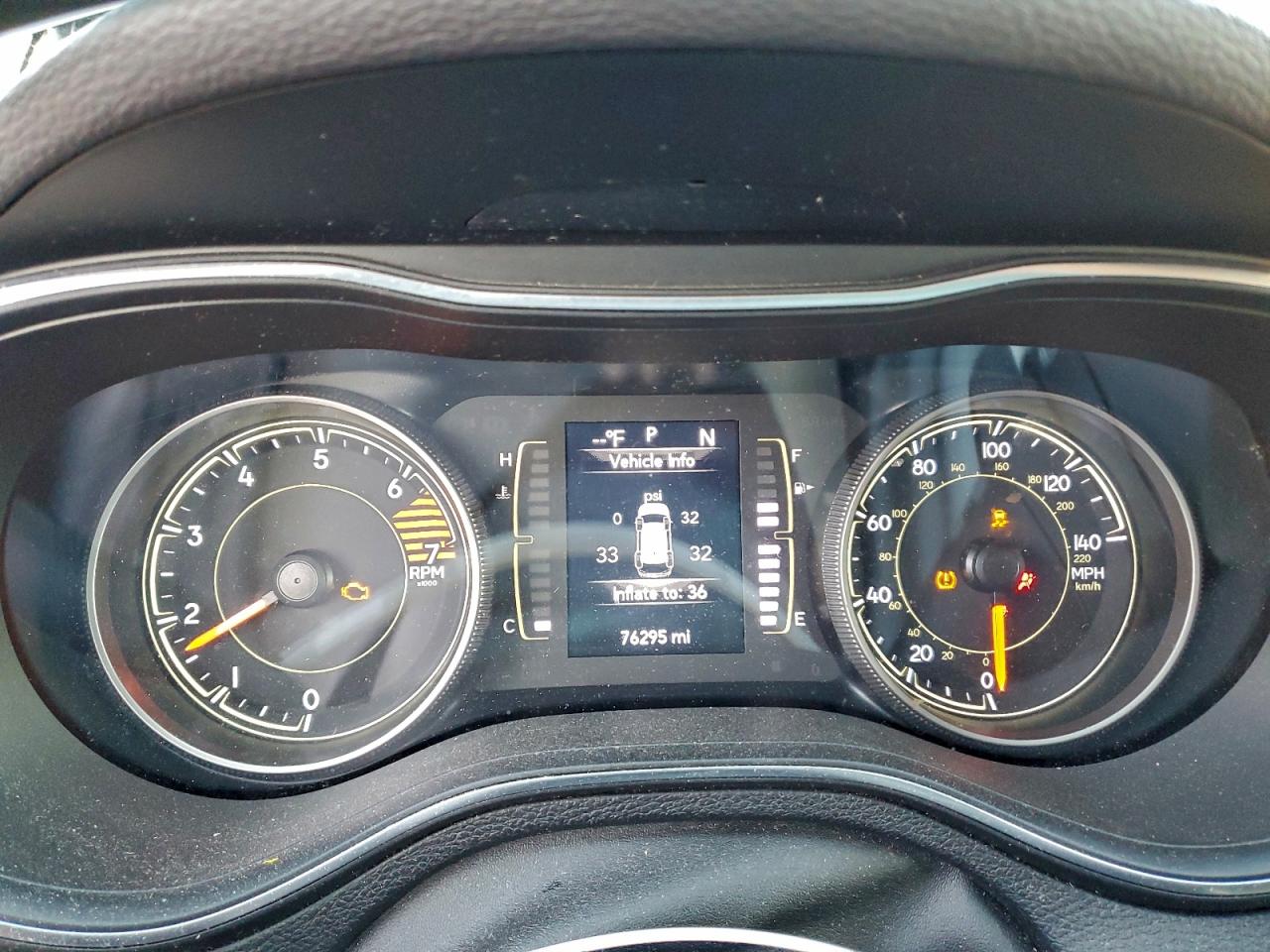 2019 JEEP CHEROKEE LATITUDE PLUS photo 9