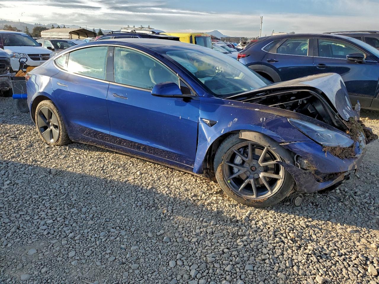 2022 TESLA MODEL 3 photo 4