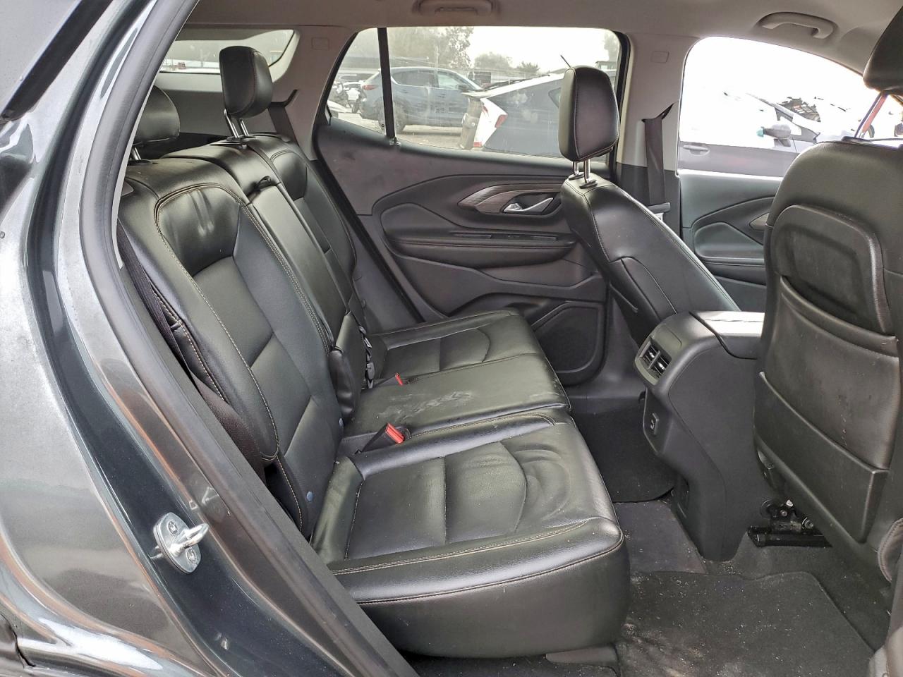 2020 GMC TERRAIN SLT photo 31