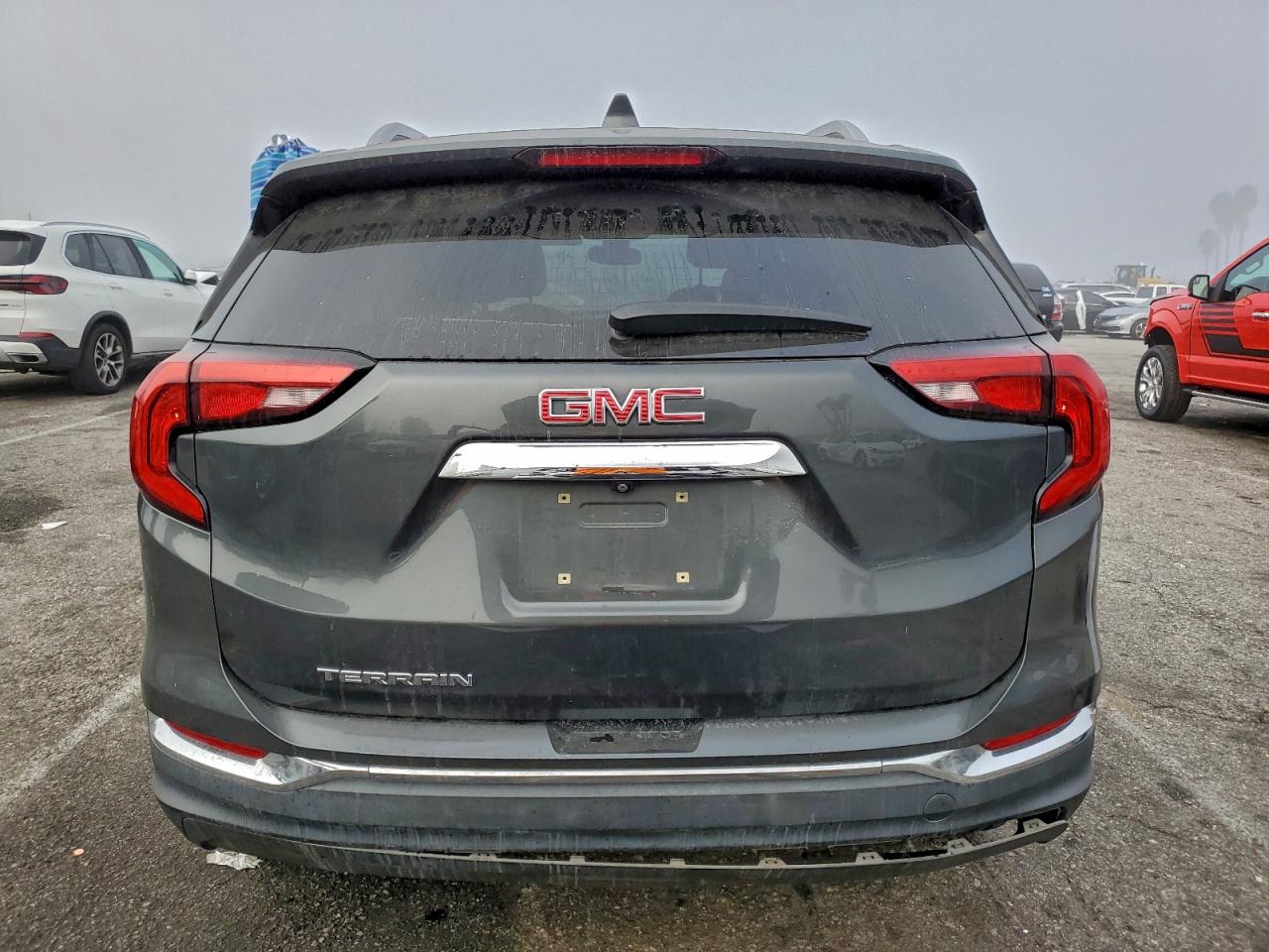 2020 GMC TERRAIN SLT photo 16