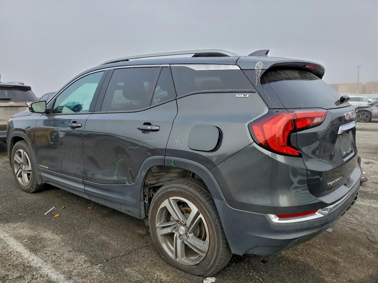 2020 GMC TERRAIN SLT photo 4