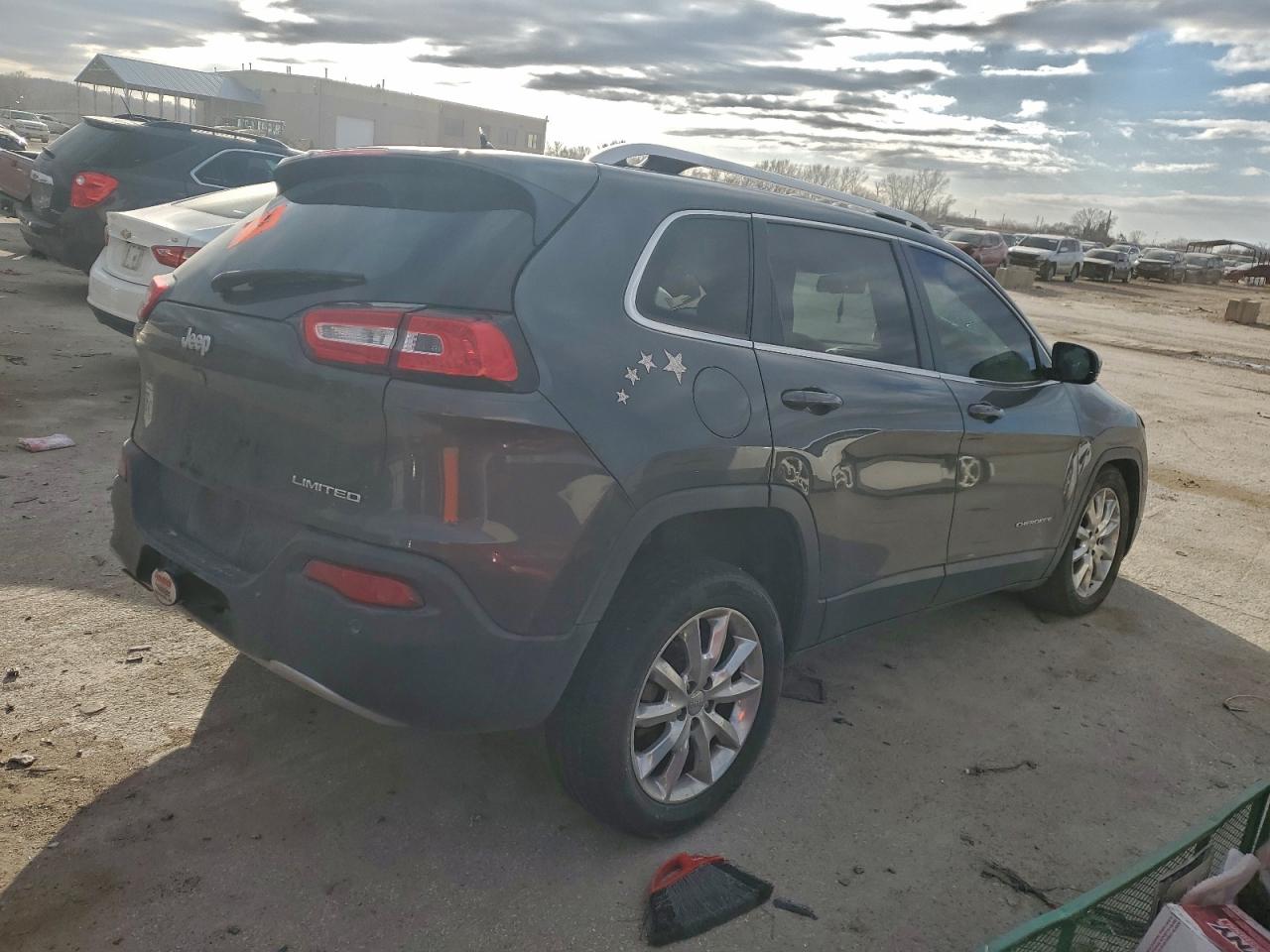 2015 JEEP CHEROKEE LIMITED photo 7