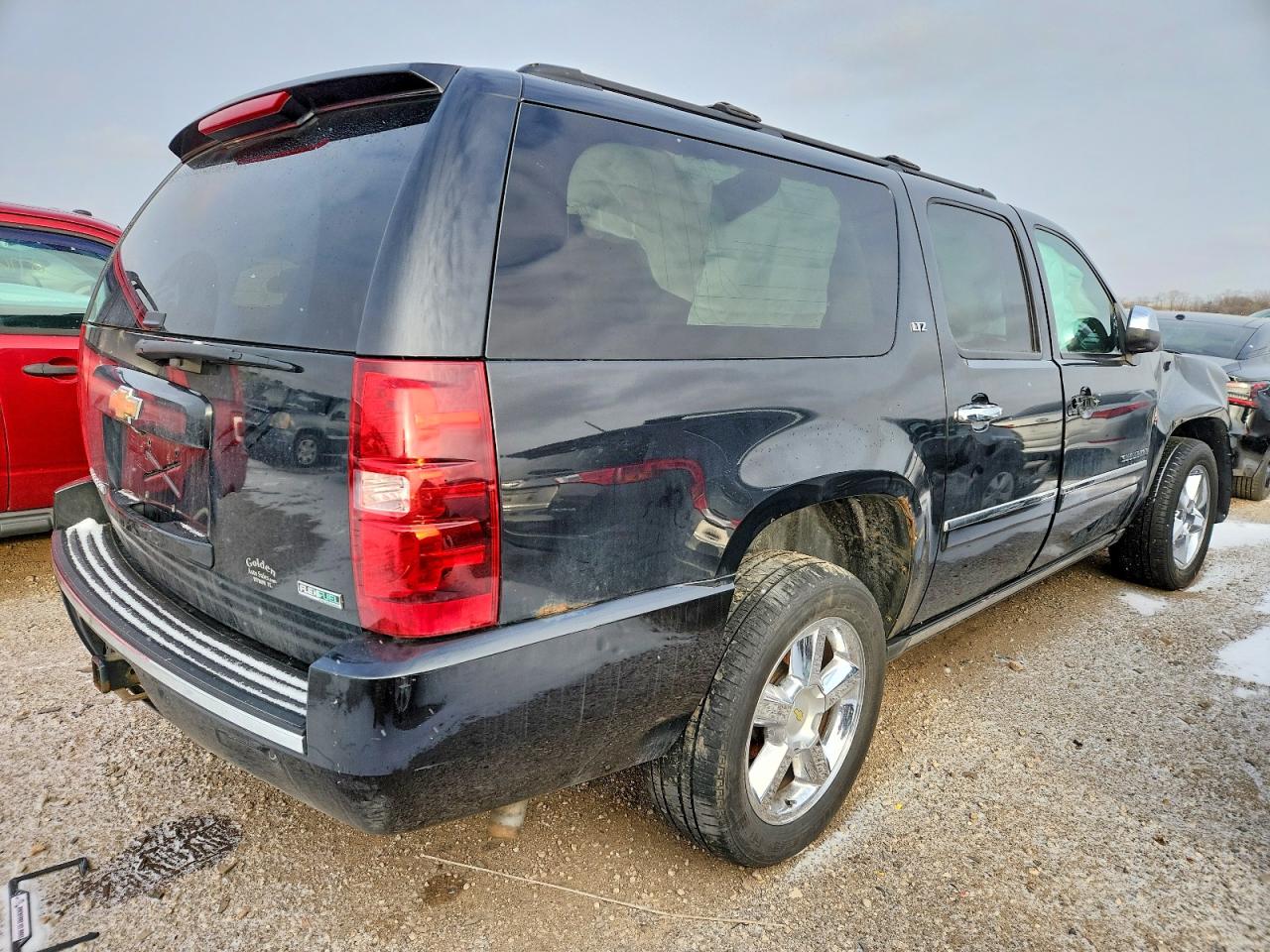 2011 CHEVROLET SUBURBAN K1500 LTZ photo 5