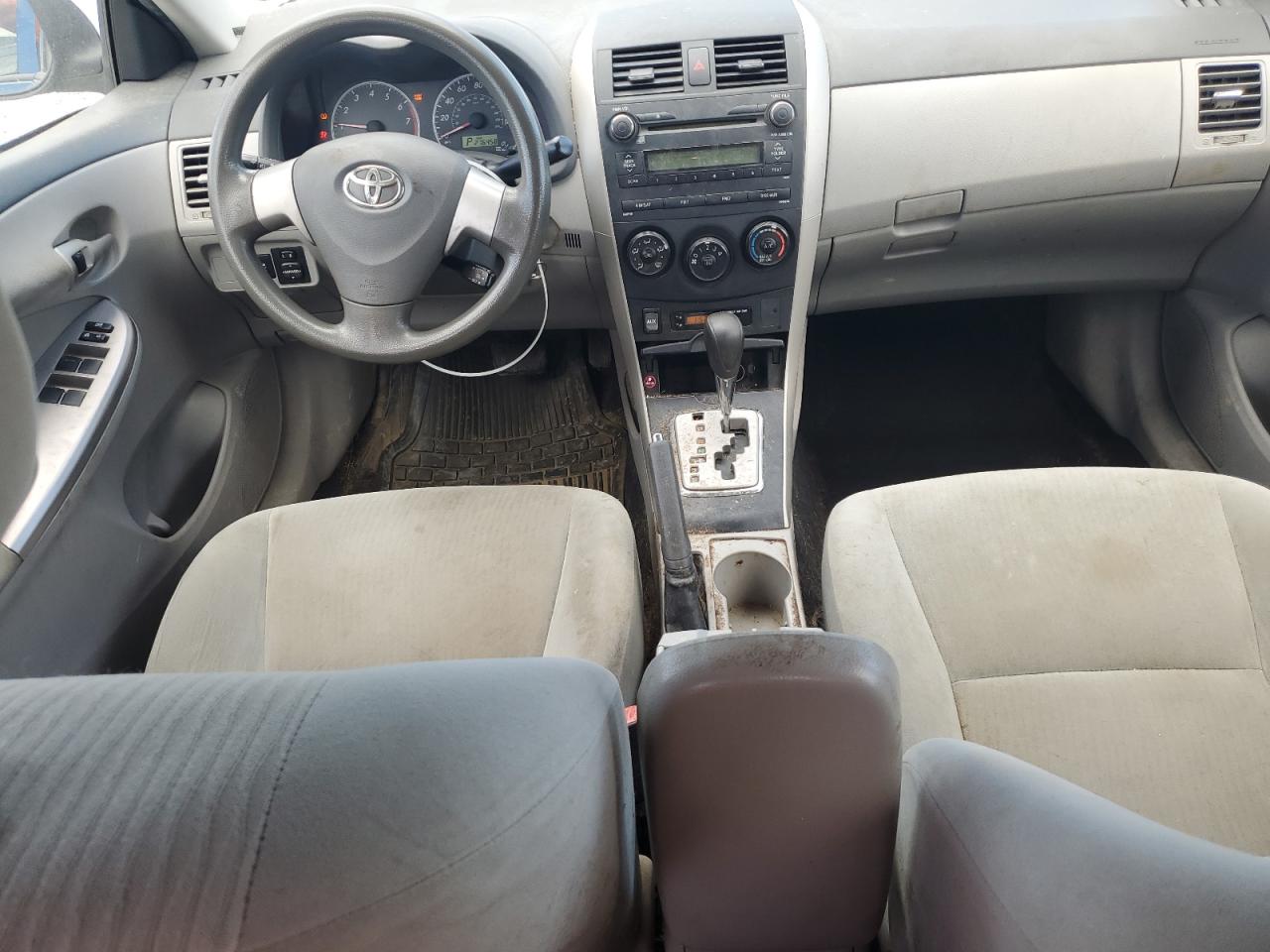 2010 TOYOTA COROLLA BASE photo 15