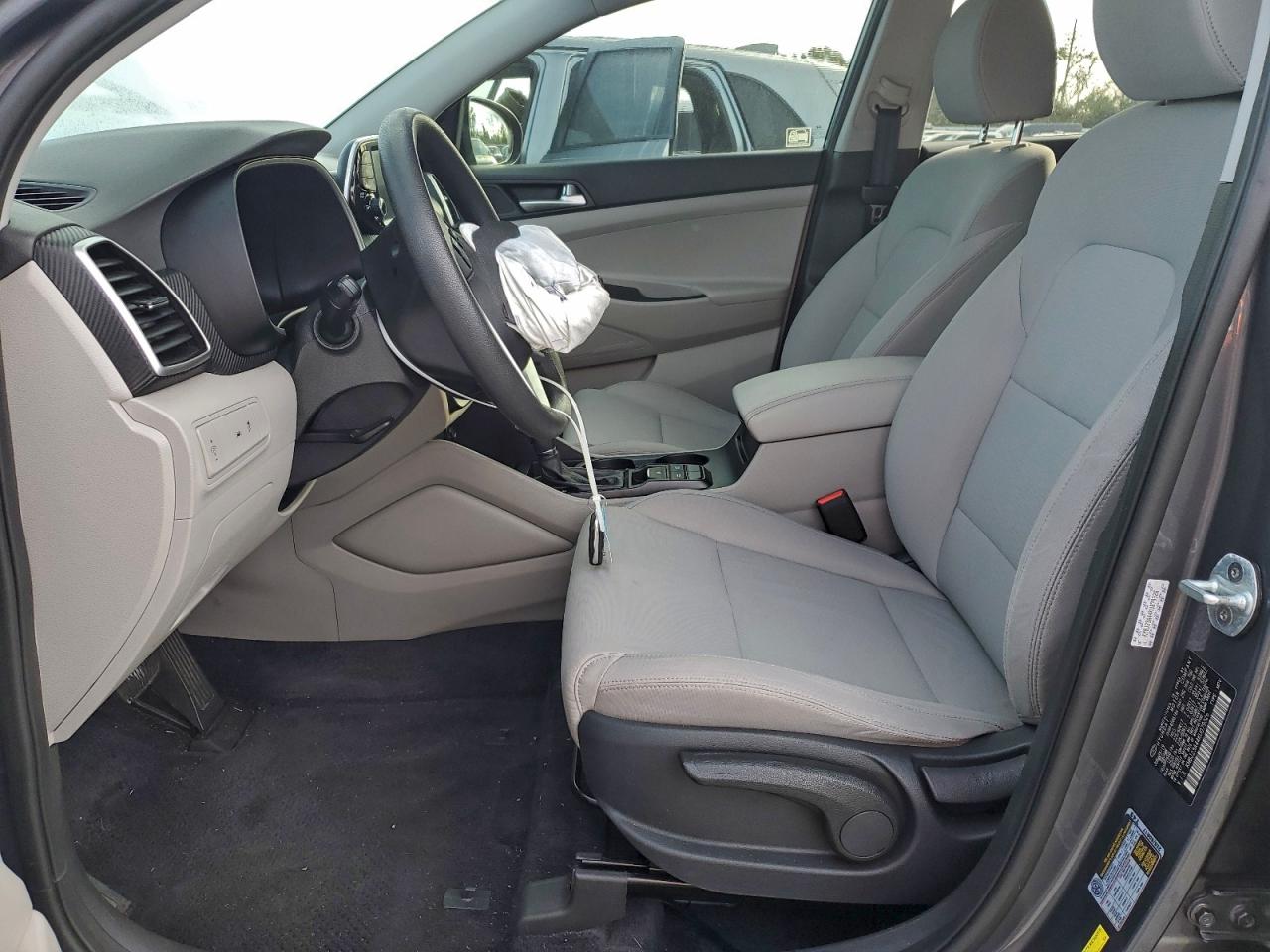 2019 HYUNDAI TUCSON SE photo 7