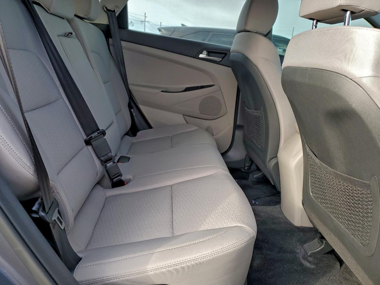 2019 HYUNDAI TUCSON SE photo 11