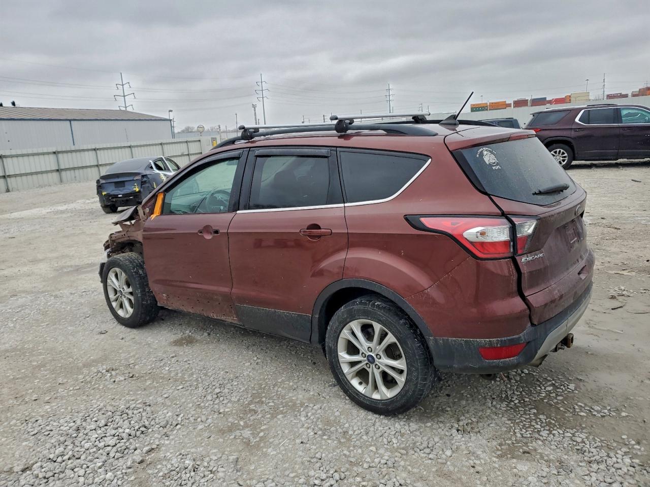 2018 FORD ESCAPE SEL photo 3